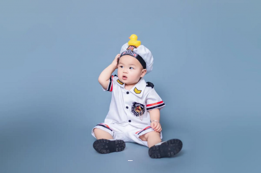 抚顺宝宝老摇头怎么回事 抚顺宝宝老摇头怎么回事